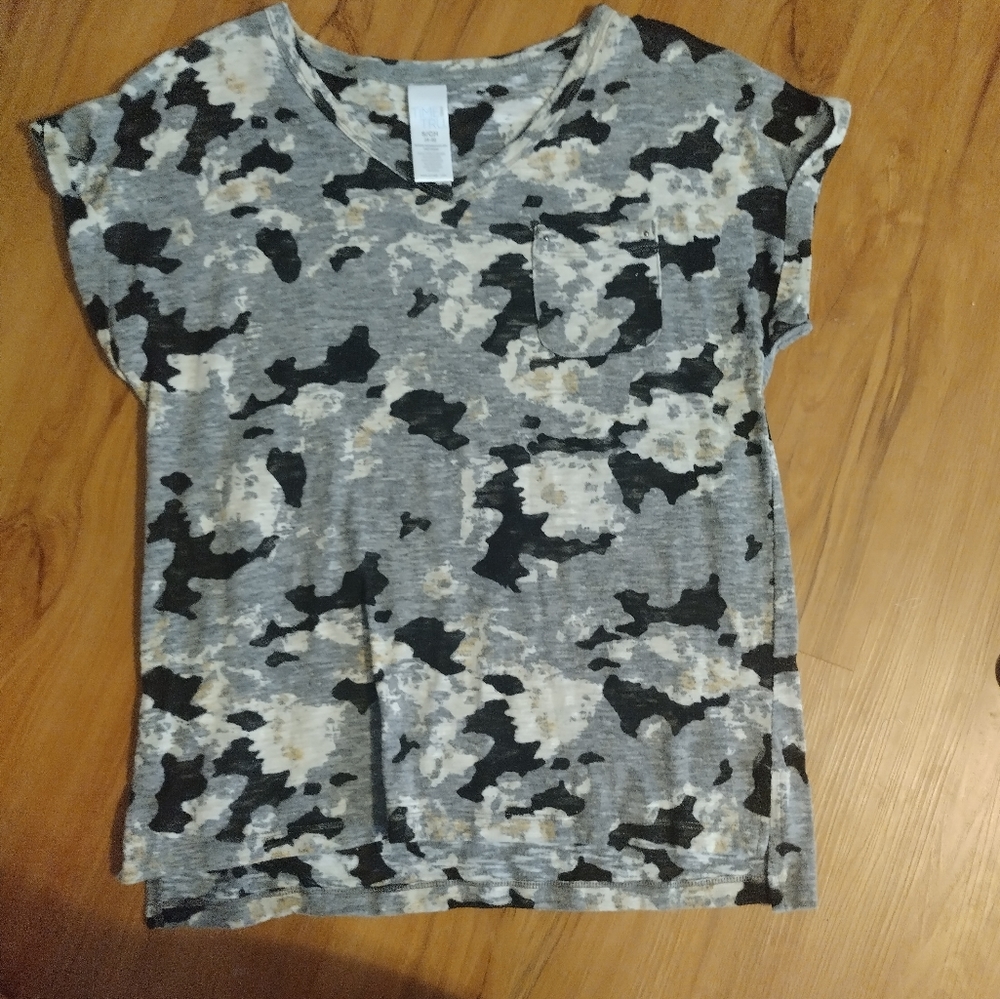 Women's blouse grey black and white